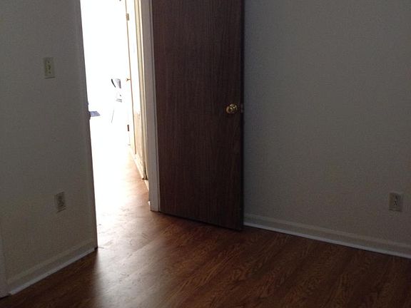 5th image of 123 Westscott Dr #A