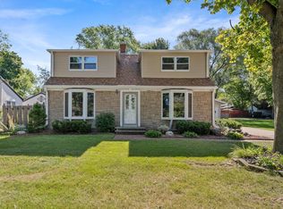 828 N Webster Ave, De Pere, WI 54115
