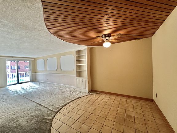 3rd image of 36 Leonard Rd Unit 36