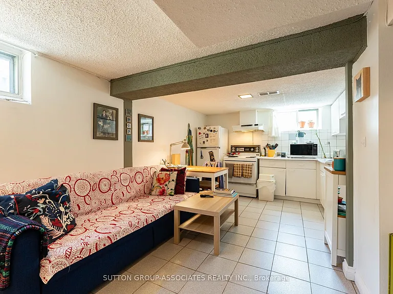 57 Aziel St #LOWER — Photo 9