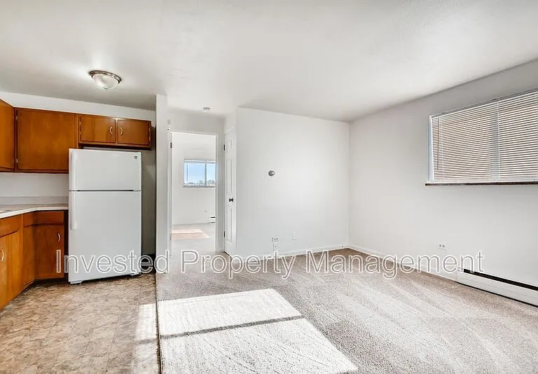 257 E Powers Ave #3 — Photo 10
