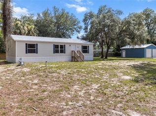 7640 W Springtime Ln, Homosassa, FL 34448