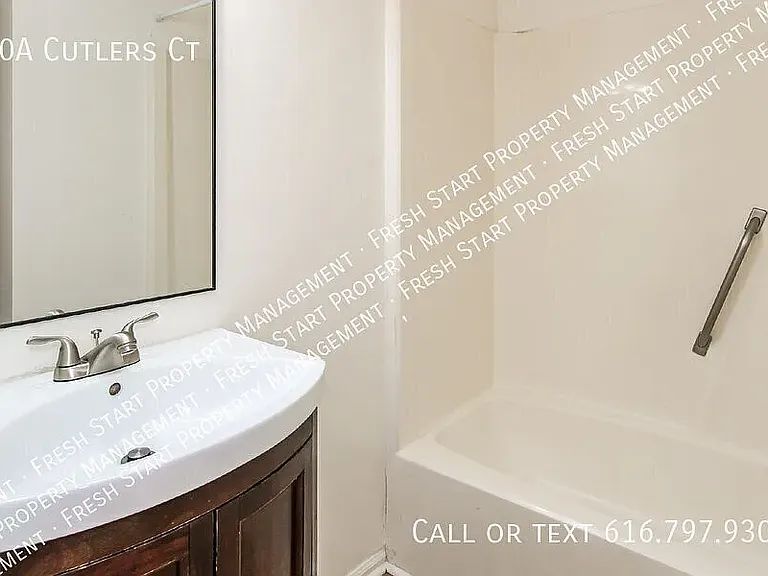 10 Cutlers Ct — Photo 9