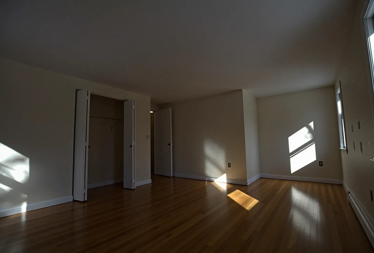 2 bed, 1.5 bath, 1040 sqft, $2,600 — Photo 4