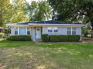1222 Gretchen Ln, Bossier City, LA 71112