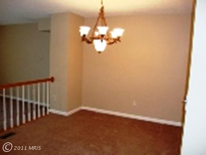 1st image of 49 Oak Crest Ct
