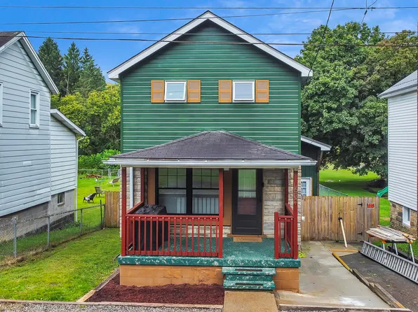 637 McCoy St, Nanty Glo, PA 15943