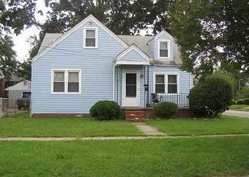 1st image of 2901 Victoria Ave