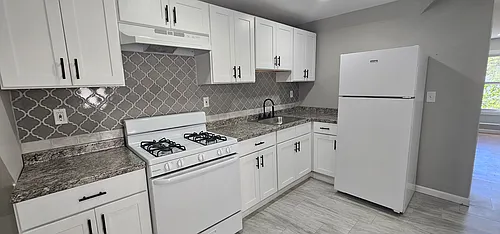 99 Plymouth St #3 Photo 1