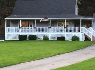 28 Breakneck Rd, Sturbridge, MA 01566