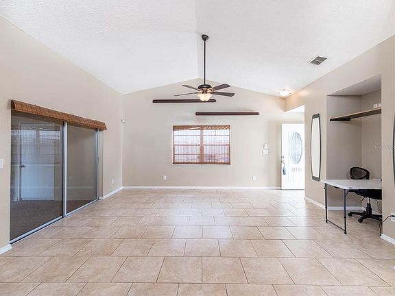 5th image of 13335 Laraway Dr