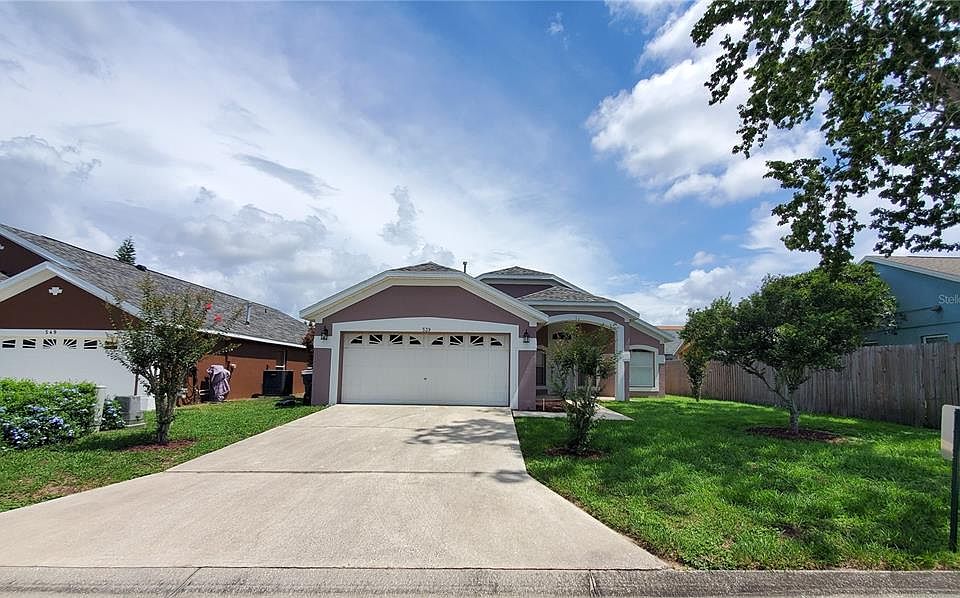 1st image of 539 Lady Diana Dr