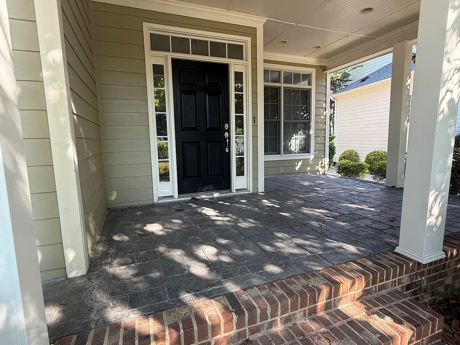 3 bed, 1612 sqft, $2,650 — Photo 3