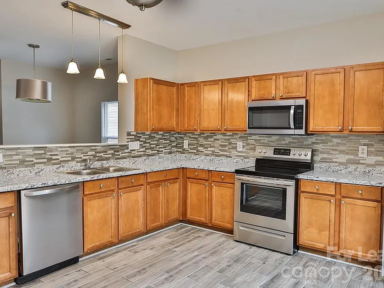 8946 Chalkstone Rd — Photo 7