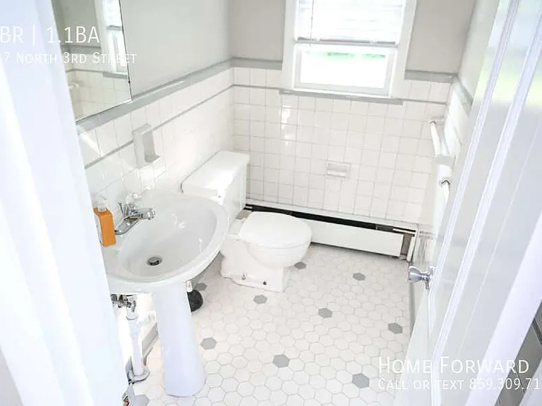 517 N 3rd St — Photo 22