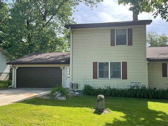 2nd image of 606 N New Dexter St