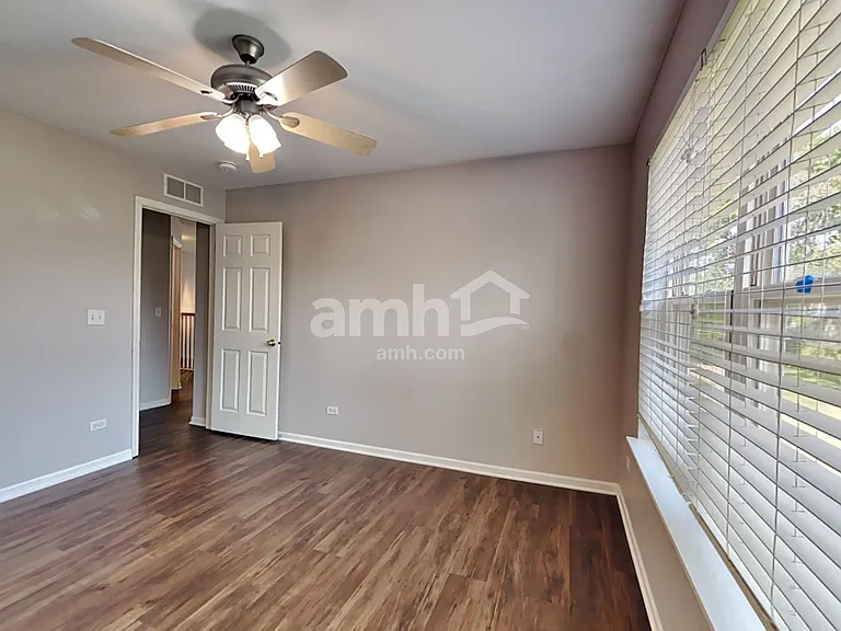 1575 Arlington St — Photo 23