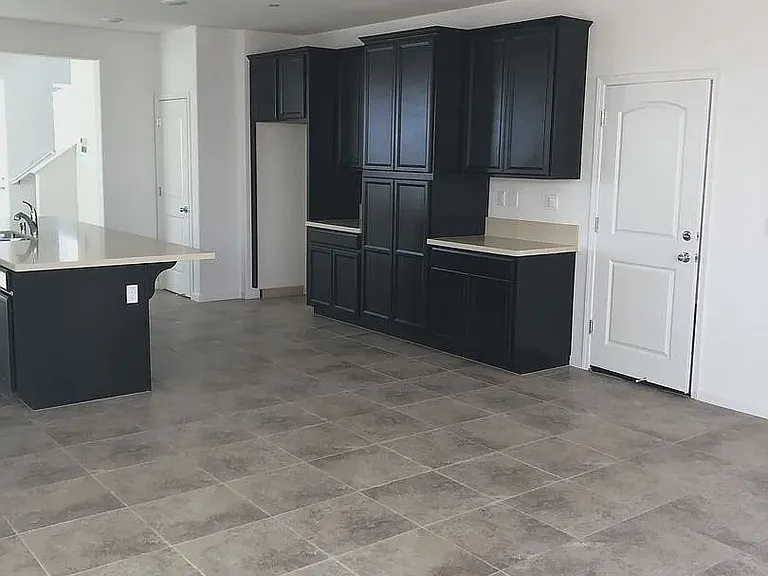 2557 Lacey Ann Ave — Photo 3