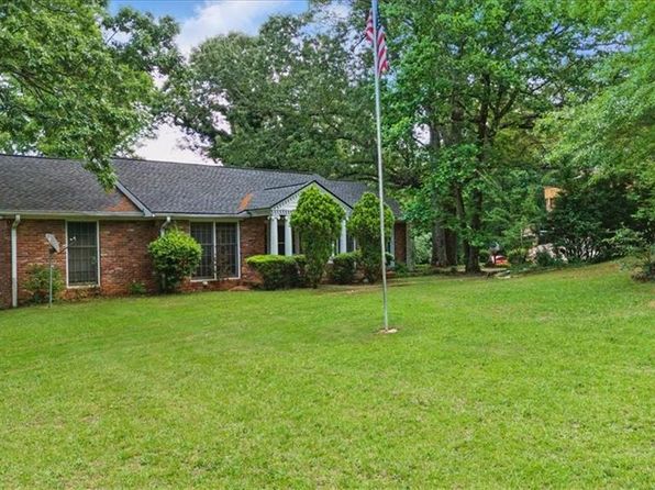 2105 Rockmart Rd SE, Rome, GA 30161