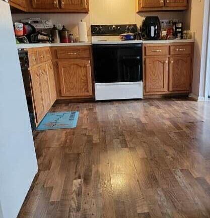 5th image of 7897 Sarah Ann Dr S