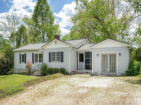 3rd image of 508 Higate Rd