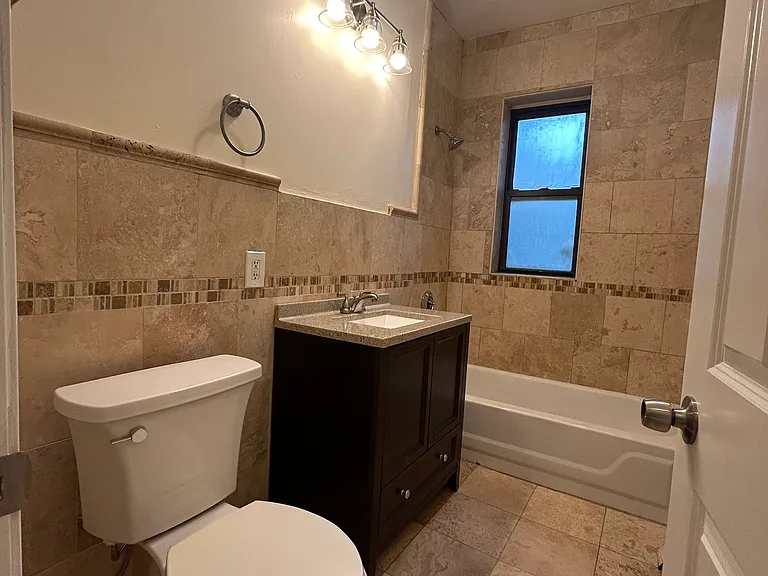 435 Walnut Ave #6 — Photo 12