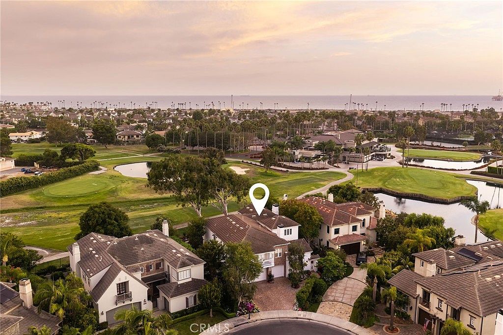 19609 Mayfield Cir — SeaCliff Country Club