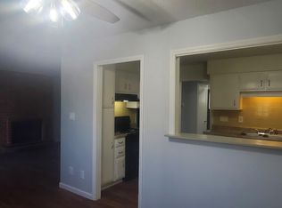 2007 NE Russell Rd #111, Kansas City, MO 64116