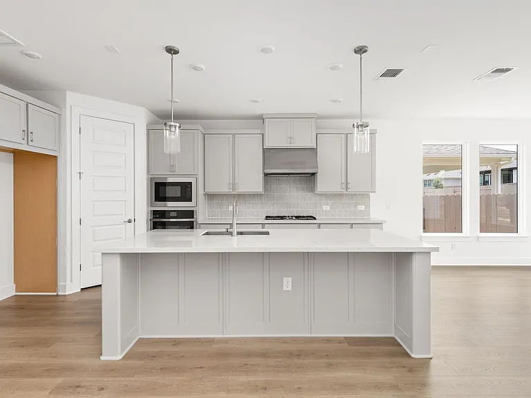 9509 Boathouse Dr — Photo 13