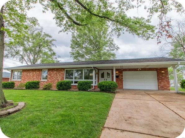 9503 Breuer Dr, Saint Louis, MO 63123