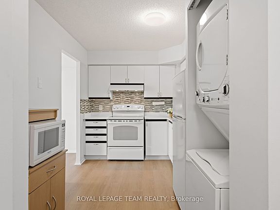 4th image of 1025 Grenon Ave #719