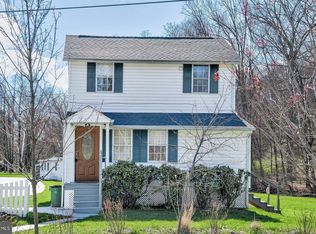 1310 Potato Valley Rd, Harrisburg, PA 17112