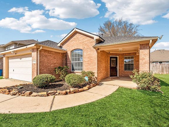 3rd image of 30106 Saw Oaks Dr