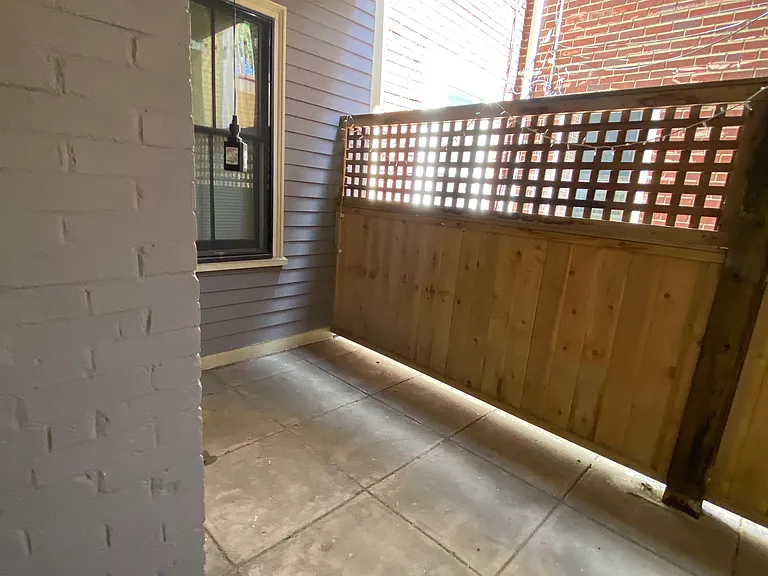 178 Brooks St #1 — Photo 17
