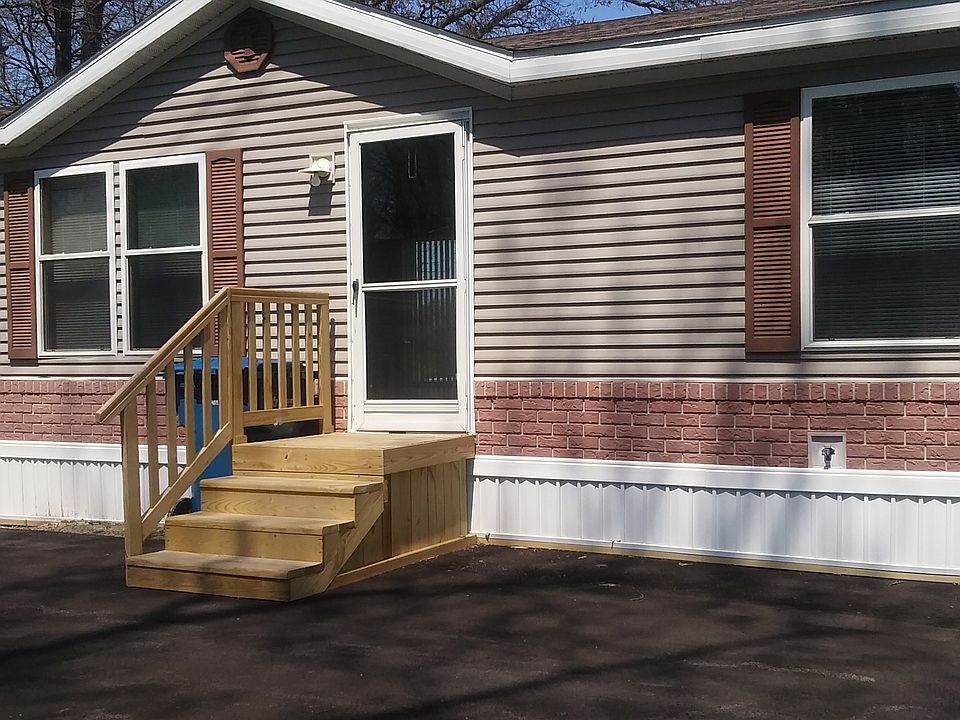 1st image of 160 Taylor Ave