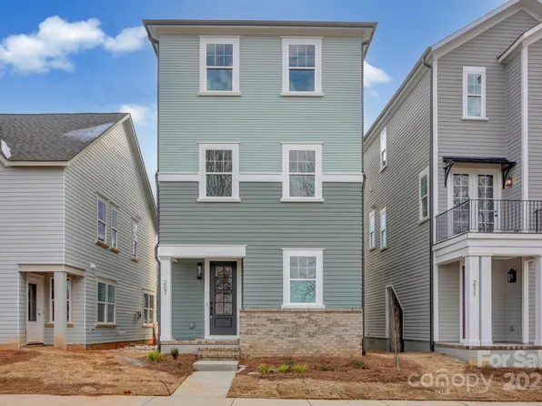 207 Davidson Gateway Dr, Davidson, NC 28036