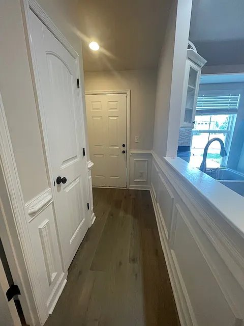 204 York Way - 1 — Photo 3