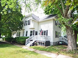 2428 S Webster Ave, Green Bay, WI 54301