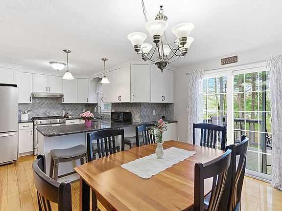 3rd image of 200 Wellman Ave #1