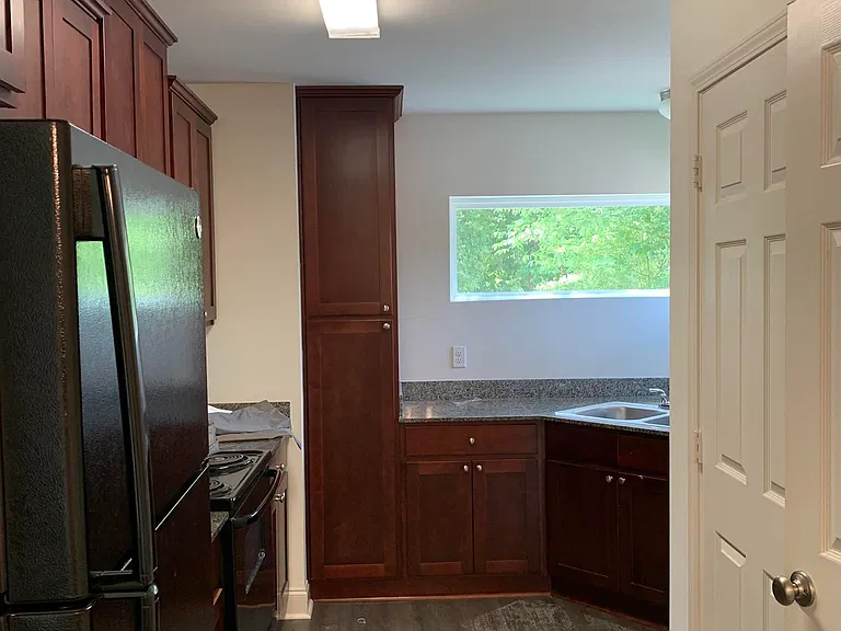 507 Roselawn Ave #507 — Photo 8