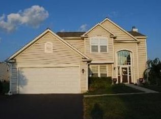 124 N Cranberry St, Bolingbrook, IL