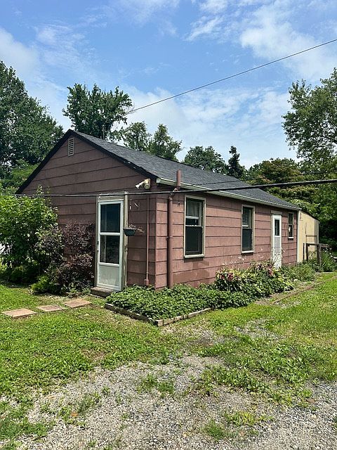 1st image of 1021 Goff Rd