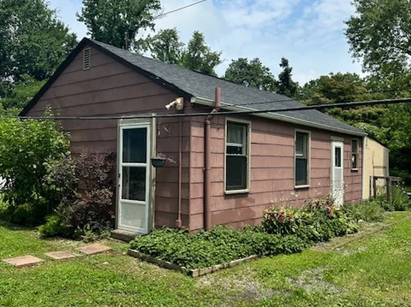 1021 Goff Rd, Essex, MD 21221