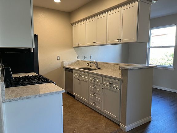 4th image of 13021 Evening Creek Dr S Unit 20