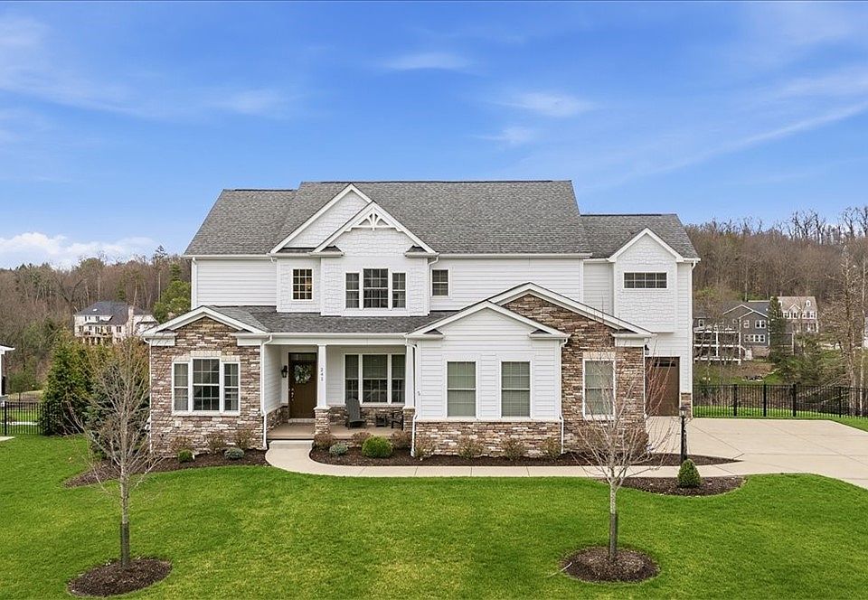 1st image of 241 Tamarack Dr