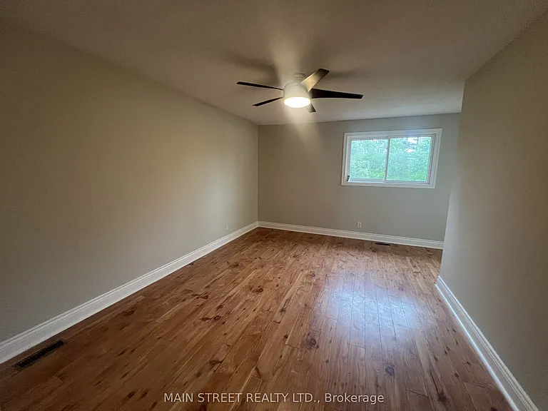 14 Ailsa Dr — Photo 18
