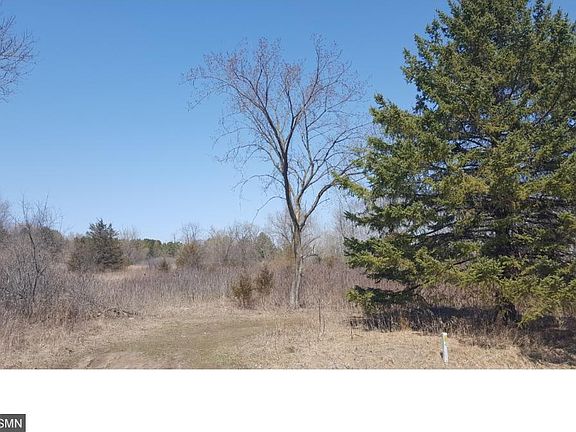 2nd image of 180 Avenue