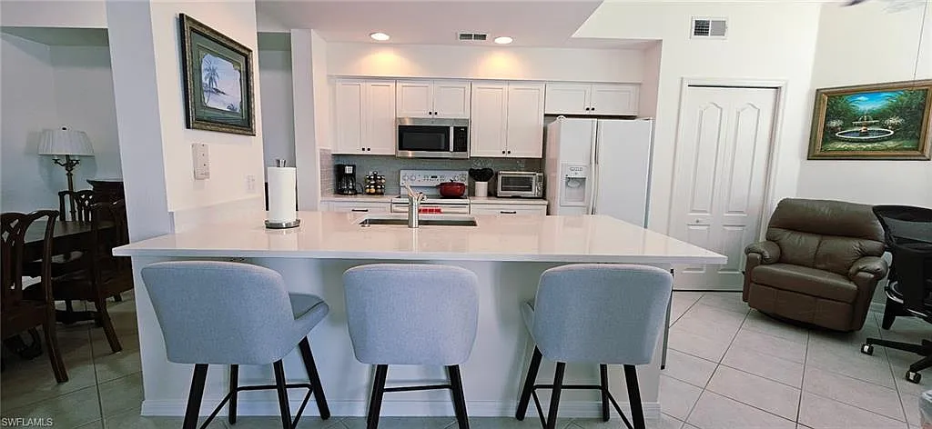 Heritage Pointe — Photo 2