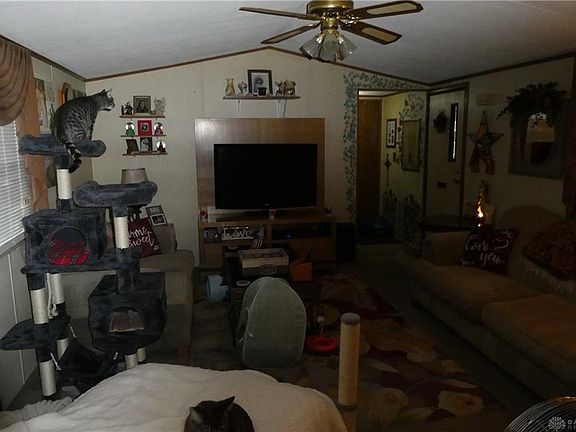 3rd image of 5048 Silverdome Dr