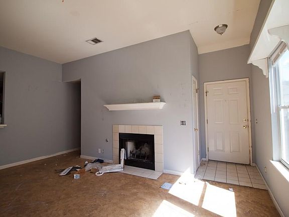 4th image of 5007 Edenbourgh Ln